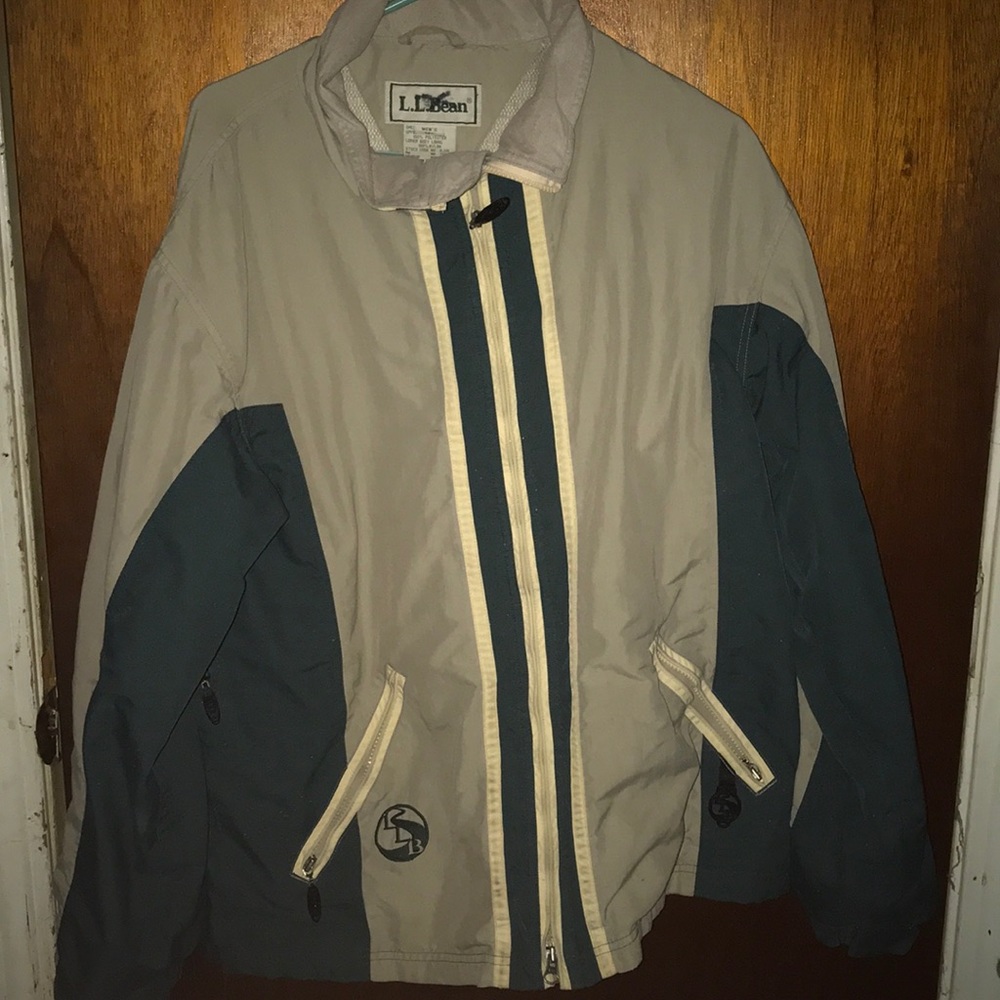 L.L Bean snowboard jacket medium